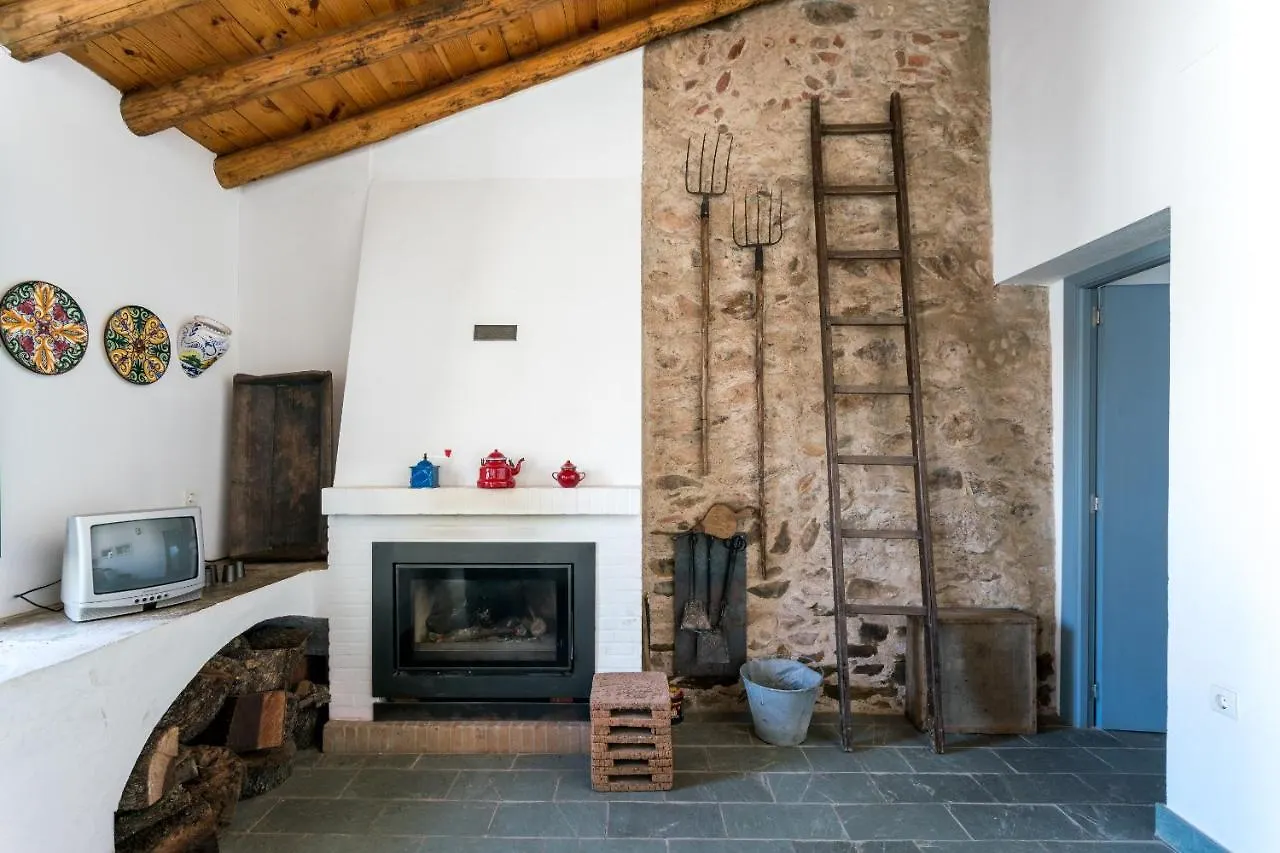 Casa Del Ingeniero , Alberca 4 Hab 8 Pers 3 Chimeneas Con Horno Guest House Puerto de la Laja