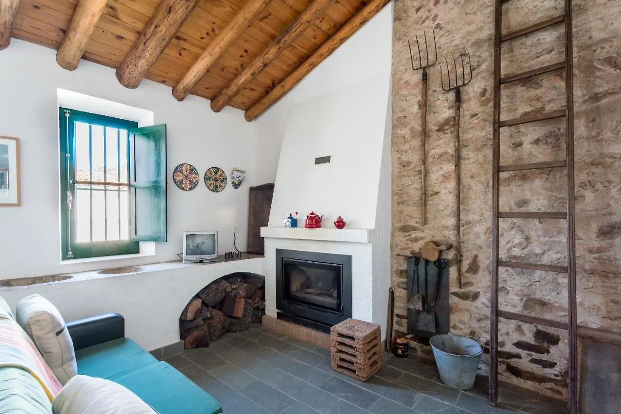 Casa Del Ingeniero , Alberca 4 Hab 8 Pers 3 Chimeneas Con Horno Guest House Puerto de la Laja Spain